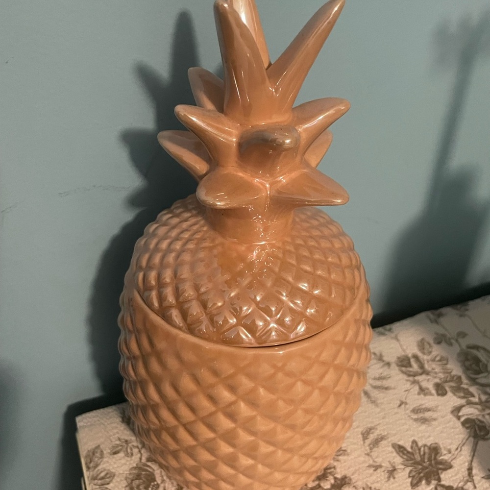 Ceramic Pineapple Decor Jar